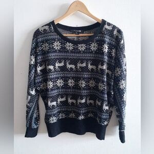 Light Batwing Sweater with Deer Print